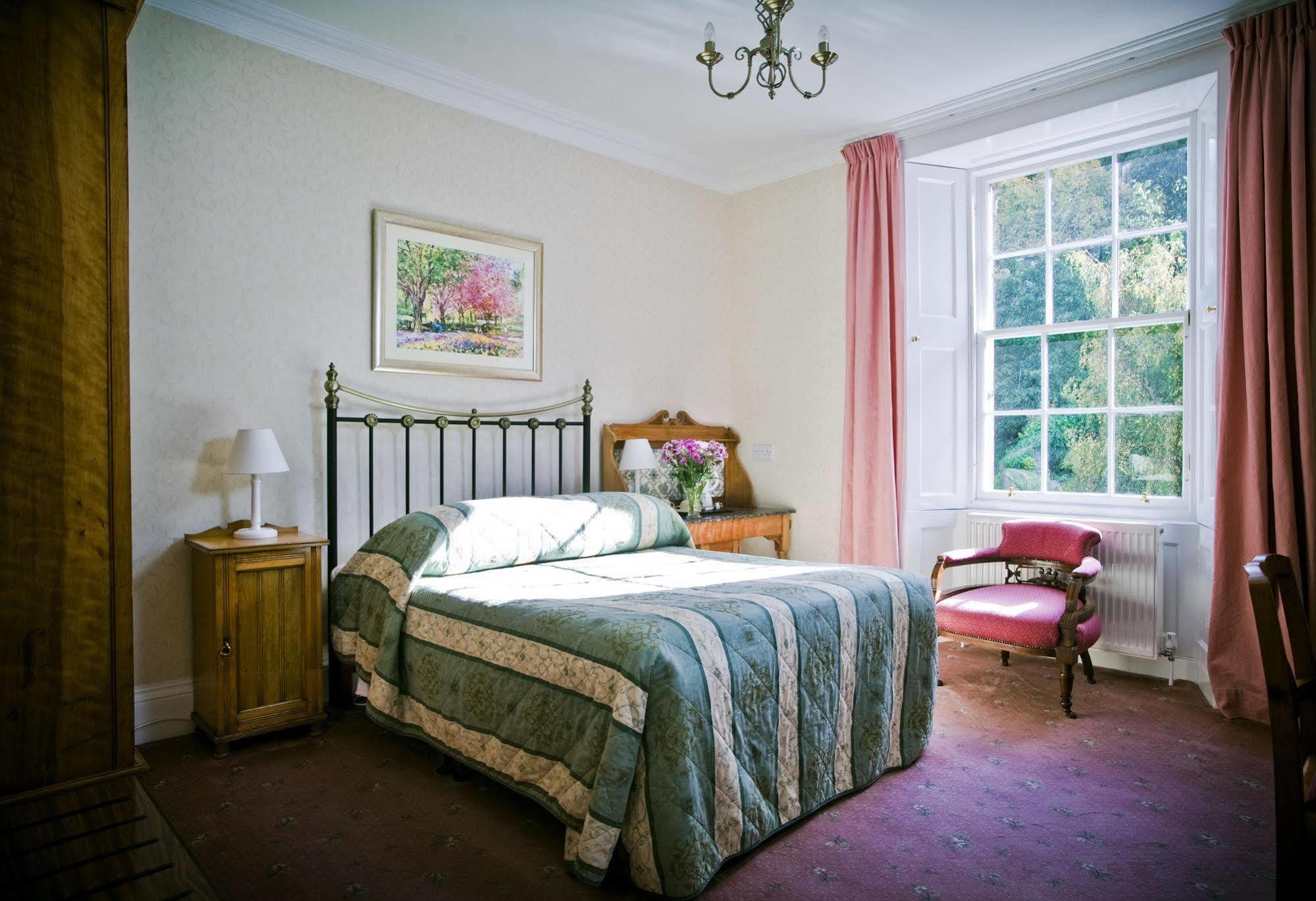 ホテルAdria House エディンバラ エクステリア 写真